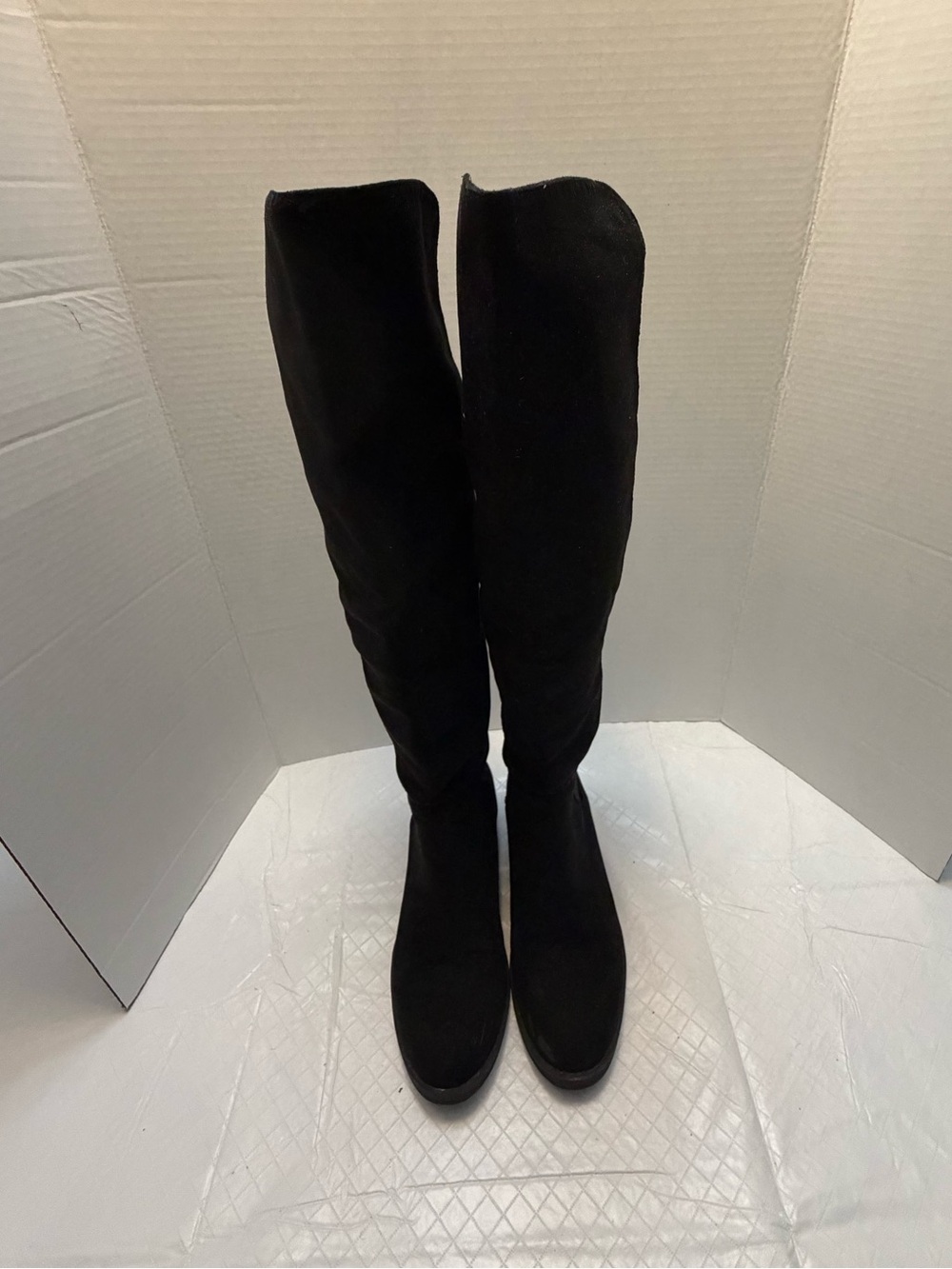 Metaphor Black Suede Over-the-Knee Boots Slim Shaft Streamlined Sz 7 Like New